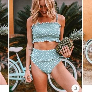 Never worn size medium swimsuit!